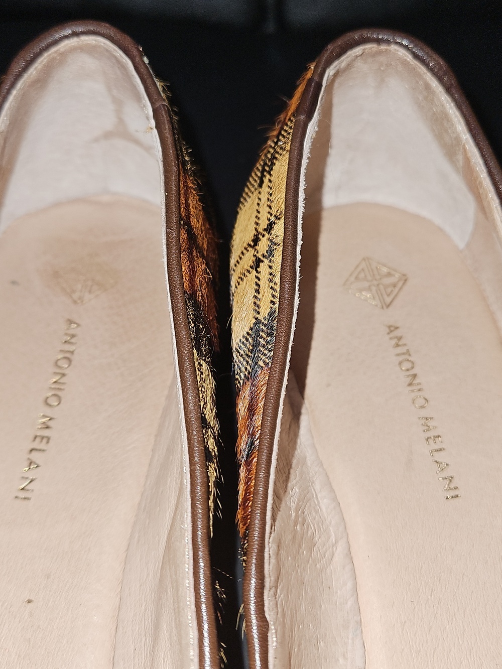 ANTONIO MELANI Yellow and Brown Plaid Calf Hair Women's Loafers Size 9 - Picture 12 of 13